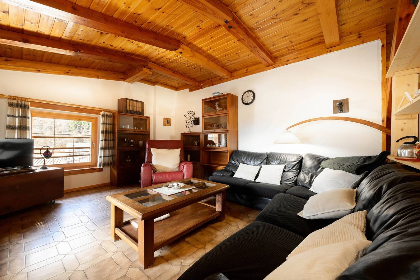 Casa Vacanze 'La Casa Di Nonno Giulio' con Vista Montagna e Wi-Fi in Roncone, Sella Giudicarie