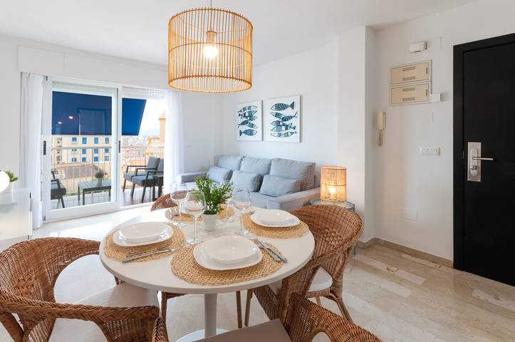 Apartamento para 4 personas, con terraza en Playa de Gandía