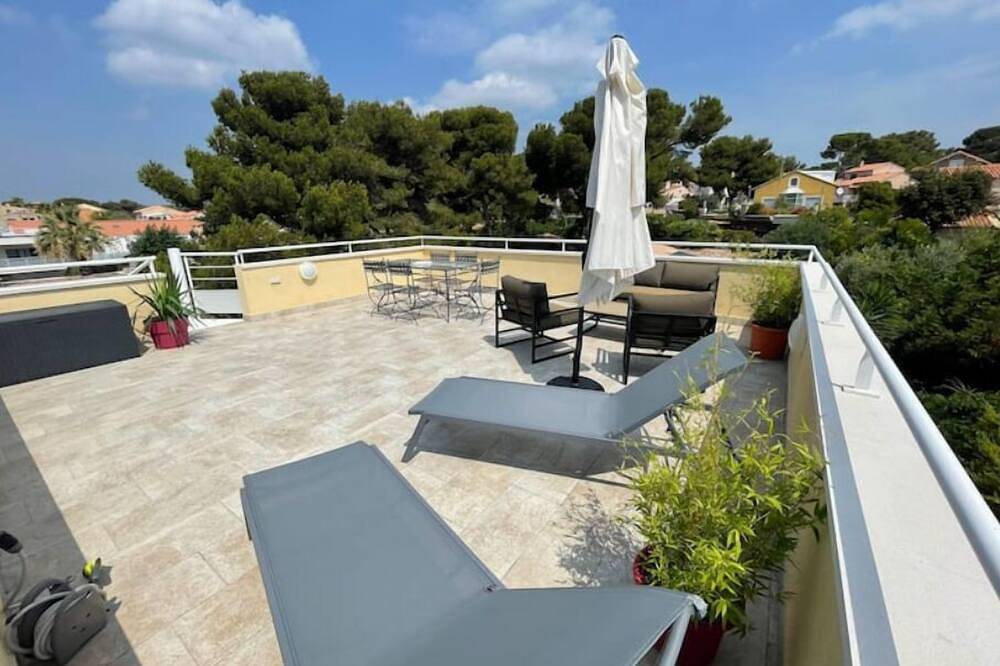 Geheel appartement, Superbe T2 Neuf à Carry le Rouet Avec Toit Terrasse Privatif in Carry-le-Rouet, Istres en omgeving
