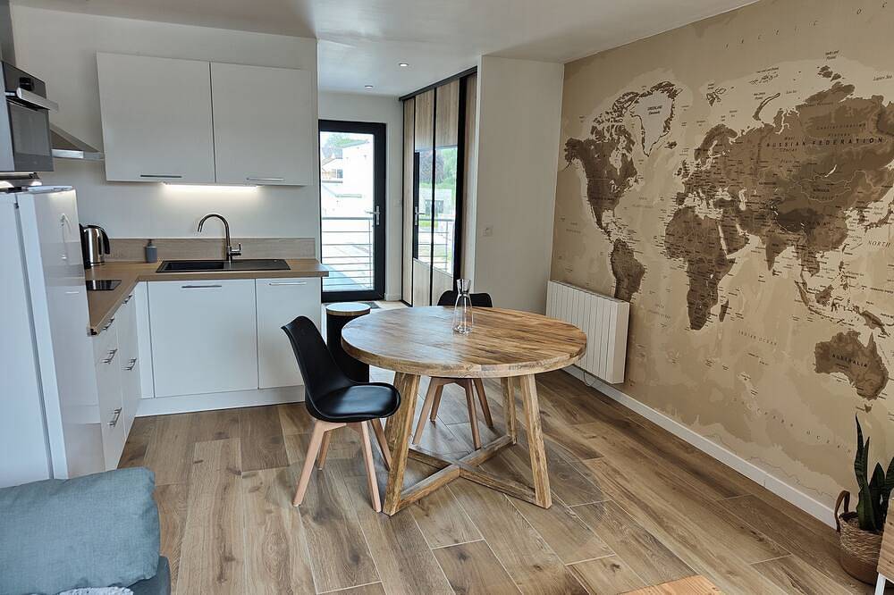 Appartement entier, Studio neuf proche centre ville in Pabu, Région de Guingamp