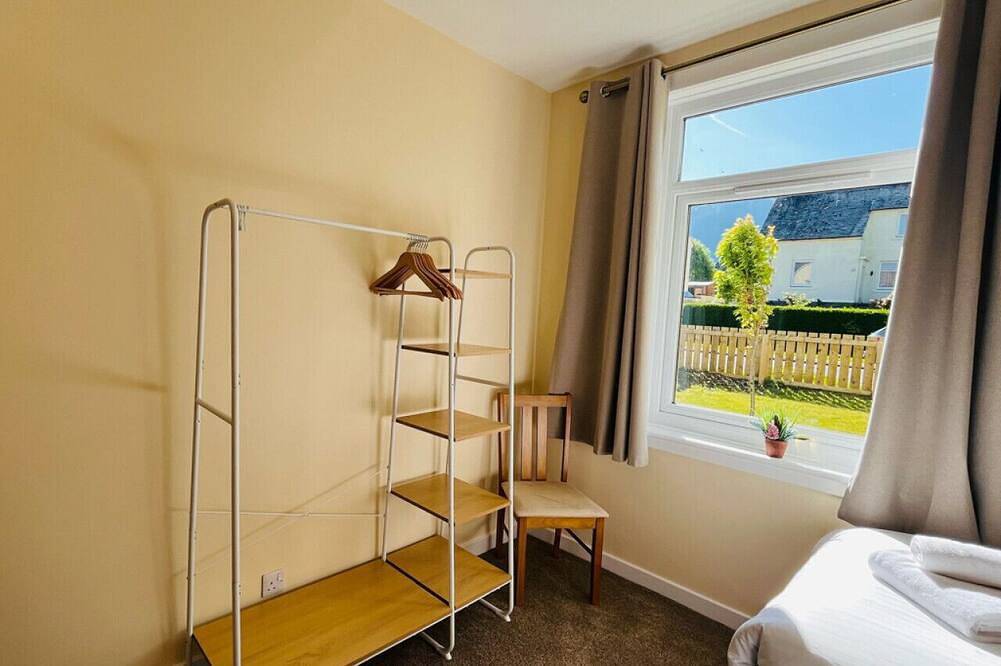 Entire apartment, Florrie's near Fort William Town Centre in Nevis Range, Fort William