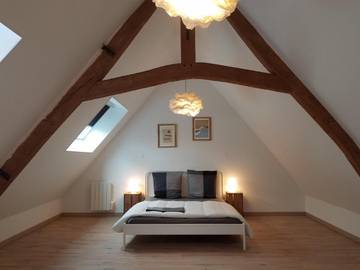 Location de vacances pour 4 personnes, avec vue ainsi que jardin et terrasse à Bazinghen