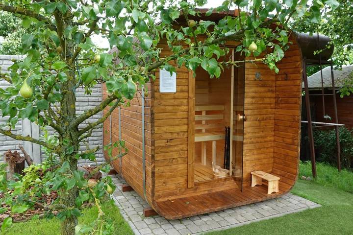 Location de vacances pour 6 personnes, avec sauna et jardin ainsi que vue et piscine, animaux acceptés à Piła - 4