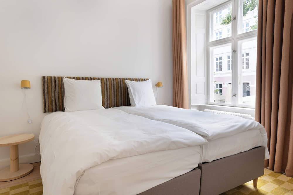 Ganze Wohnung, Former Dukes Residence - 4 bedrooms - 2 bathroms in Kopenhagen Zentrum, Kopenhagen