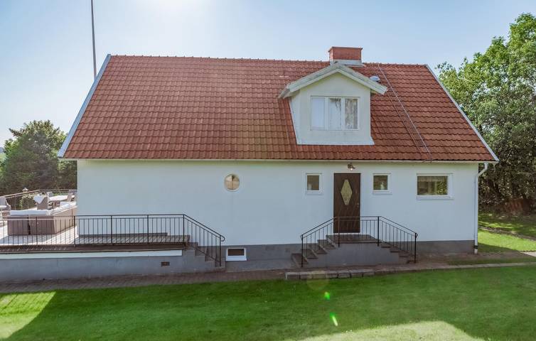 Ferienhaus für 8 Personen, mit Sauna und Terrasse sowie Garten in Bastad - 4