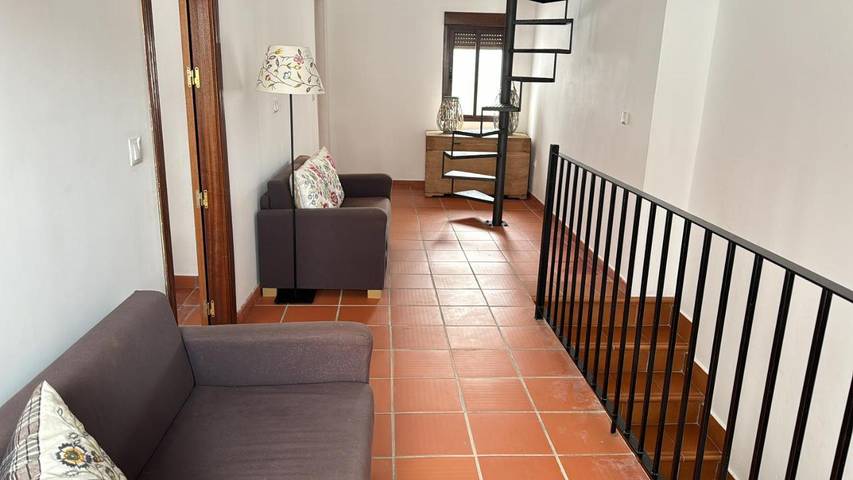 Apartamento de vacaciones para 7 personas, con balcón y vistas en Valle del Genal - 3