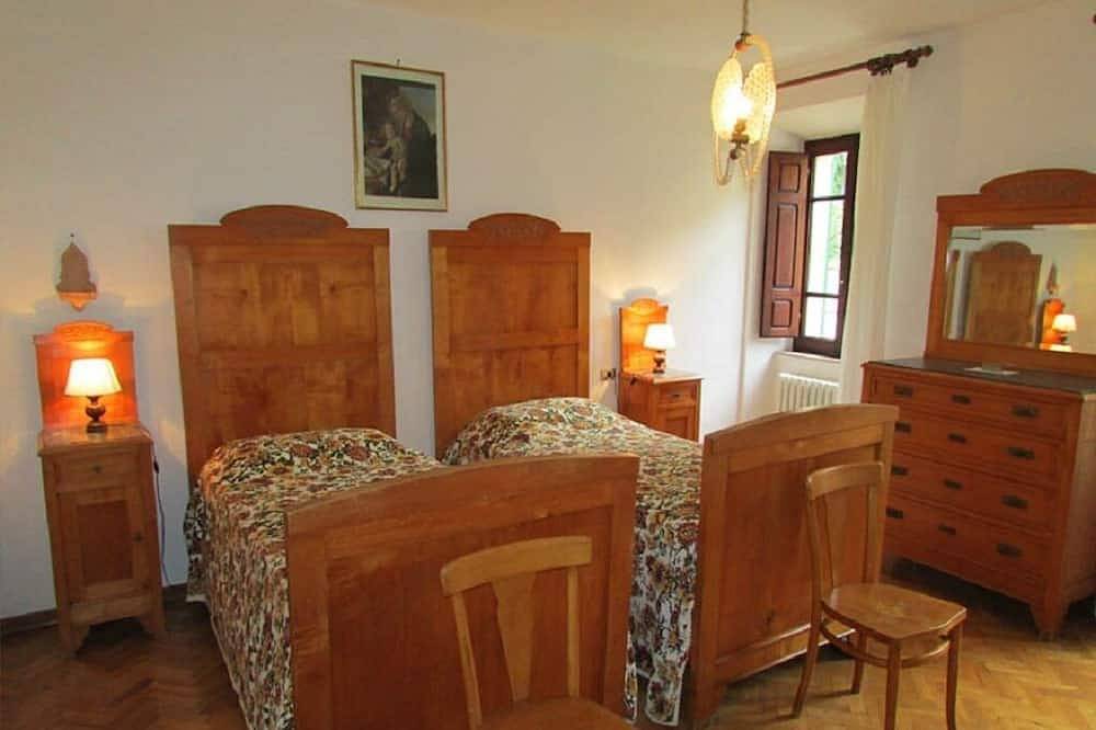 Geheel appartement, Agriturismo Dea- Franciscaans Appartement I in Valfabbrica, Provincie Perugia