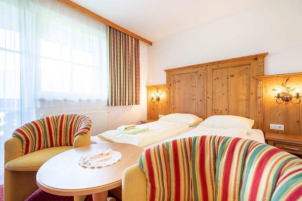 Ganze Ferienwohnung, Doppelzimmer mit Dusche, Wc in Flachau, Ski Amadé