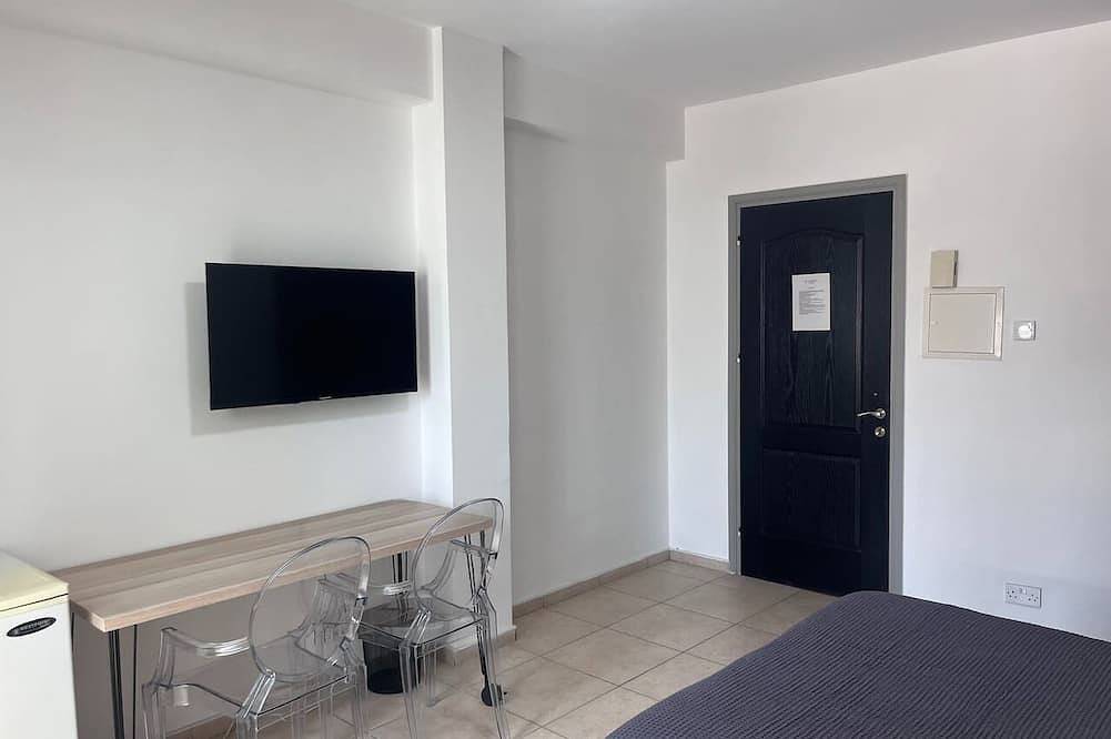 Ganze Wohnung, Phaedrus Living: Hoopoe Residencies 104 in Nikosia, Südzypern