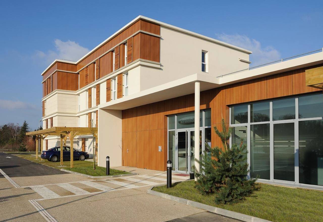 Residhome Paris-Guyancourt in Guyancourt, Yvelines