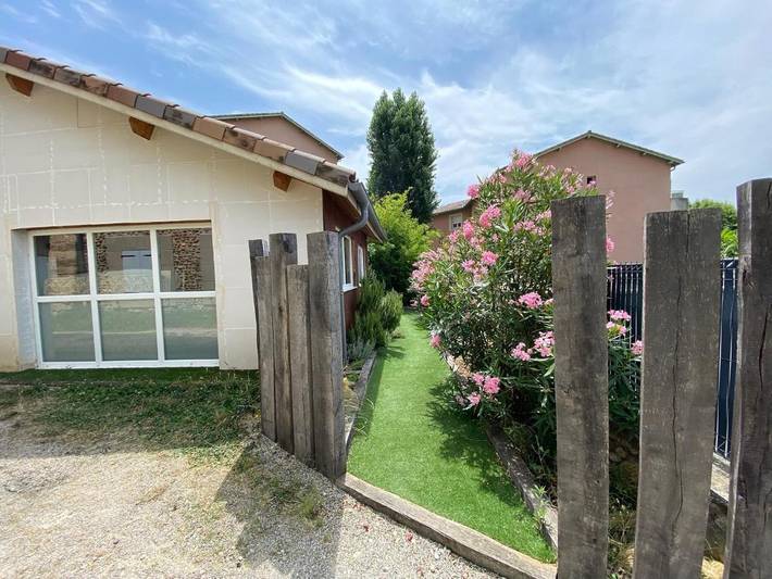 Location de vacances pour 8 personnes, avec balcon et jardin à Bourg-de-Péage - 4