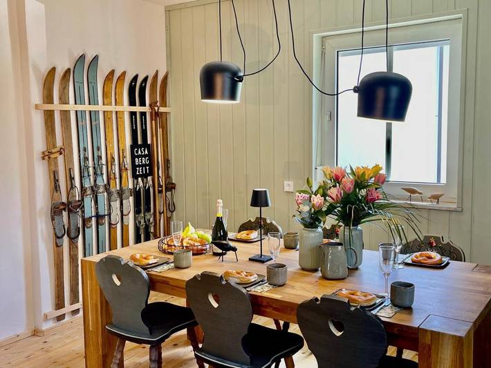 Ferienhaus für 8 Personen, mit Ausblick und Garten