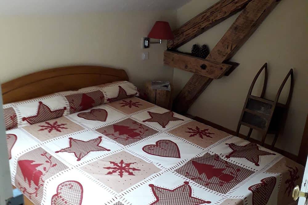 Ganze Wohnung, Les Alpinistes gite 1st floor in Saint-Christophe-en-Oisans, Nationalpark Écrins