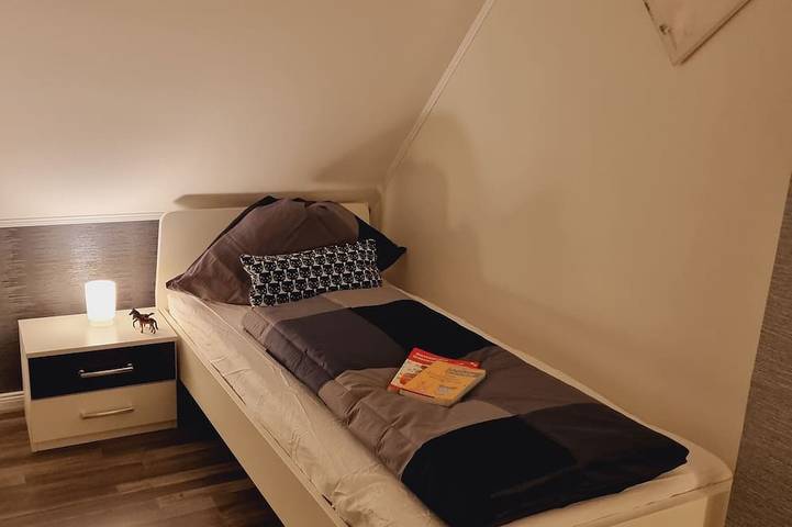 Ferienhaus für 6 Personen, mit Terrasse und Garten in Moormerland - 4