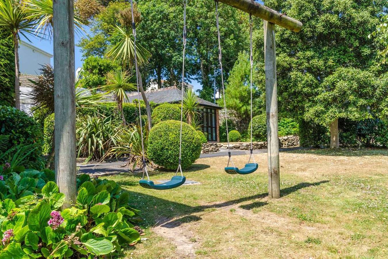 Entire apartment, Charming Summerhouse in Fowey Town Center in Polperro, Fowey