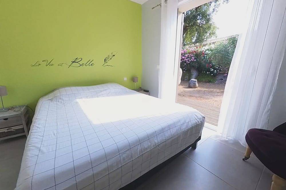 Villa con piscina climatizada cerca de la hermosa playa de Pinarellu in Sainte-Lucie de Porto-Vecchio, Zonza