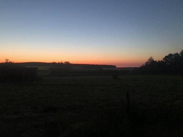 Le Spa est dans le Pré in Triguères, Région de Montargis