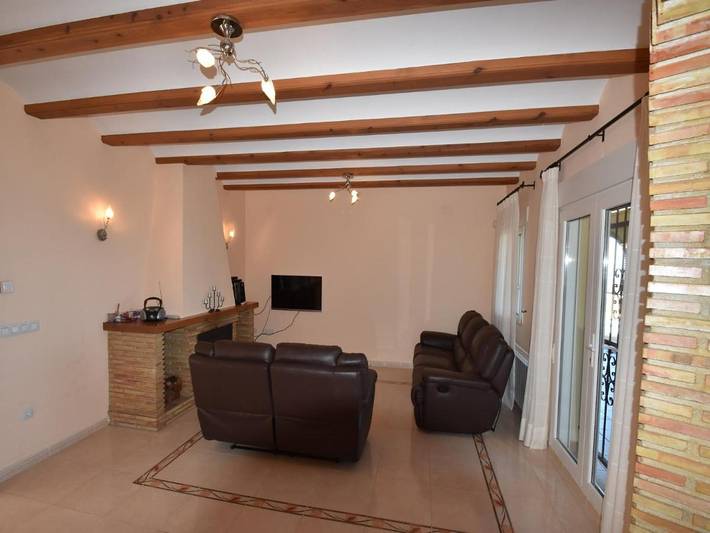 Casa rural para 8 personas, con piscina y terraza, Se admiten mascotas en Ráfol de Almunia - 2