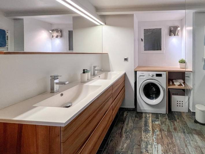 Gîte pour 6 personnes, avec vue dans Port De Toulon - 3