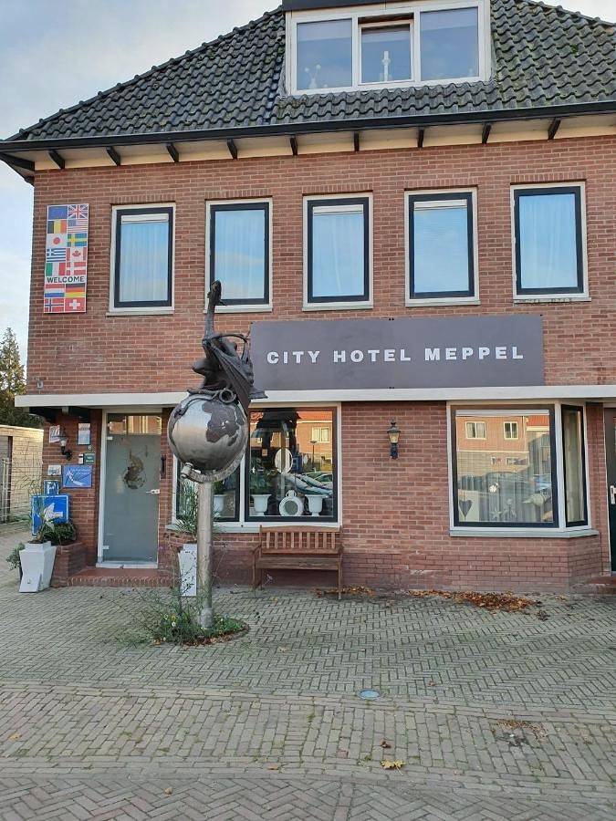 Hotel voor 2 personen, met Terras in Meppel