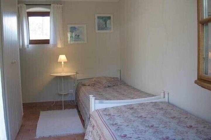 Location de vacances pour 8 personnes, avec jardin et terrasse à Valvignères - 4