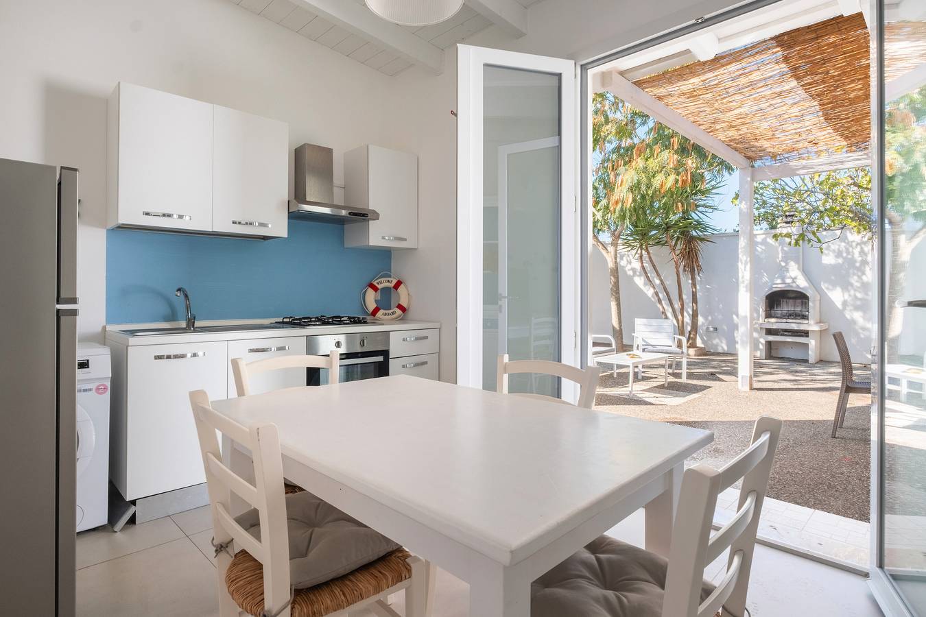 Casa Vacanze 'Serèn – Premium Sea Villa' con Giardino Privato, Wi-Fi e Aria Condizionata in Torre Castiglione, Golfo di Taranto