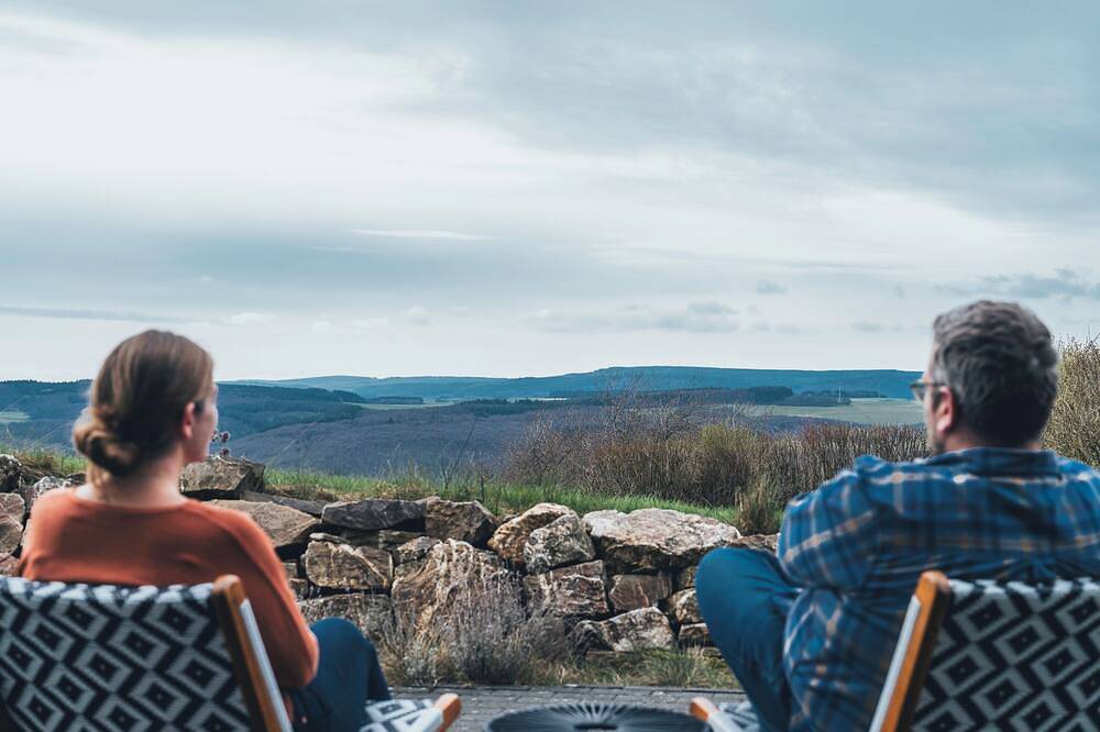 Ganze Wohnung, Private Fereinwohnung im Hunsrück mit herrlichem Talblick und Zedernholz-Sauna in Bruschied, Landkreis Bad Kreuznach