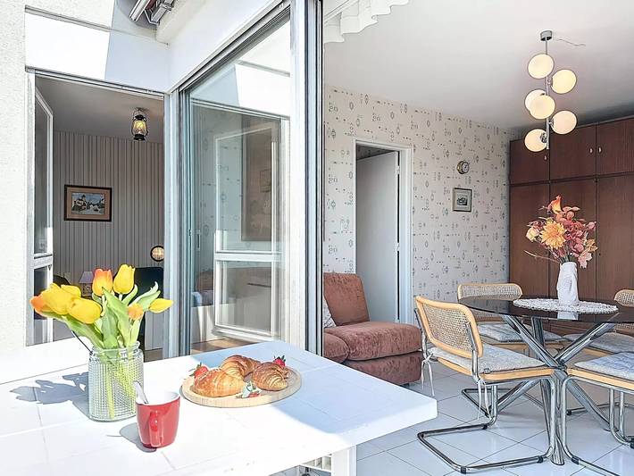 Gîte pour 4 personnes, avec balcon dans Plage de La Source