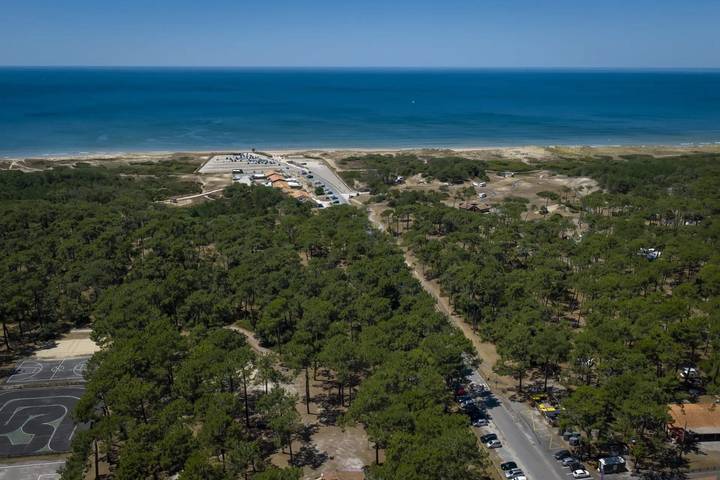 Wohnwagen für 4 Personen, mit Kinderpool in Grayan-et-l'Hôpital - 4