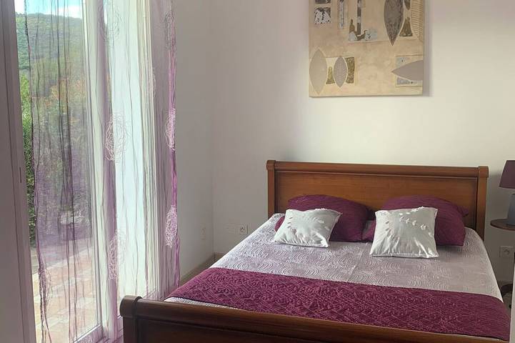 Gîte pour 5 personnes, avec terrasse à Eccica-Suarella - 4