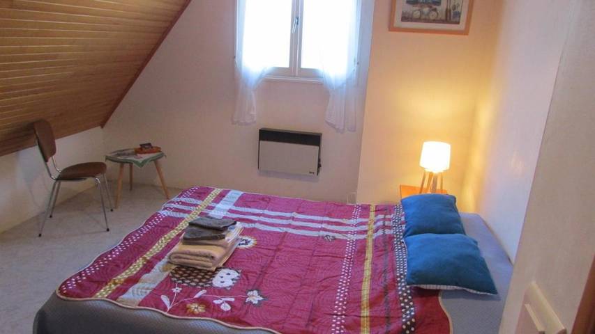 Location de vacances pour 3 personnes, avec Terrasse et Jardin à Plogoff