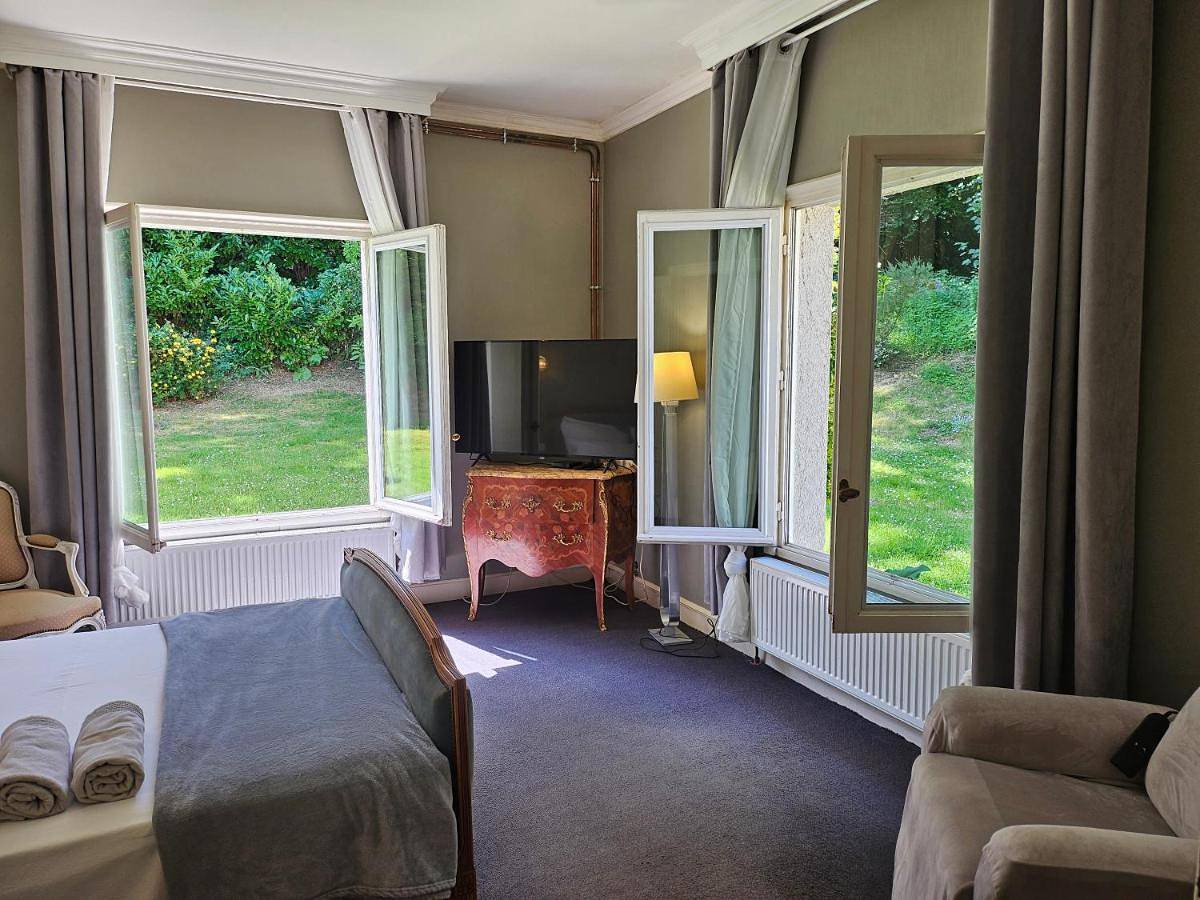 Grande suite de 45 m2 à deux pas de la mer - Petit-déjeuner inclus in Plougastel-Daoulas, Région de Brest