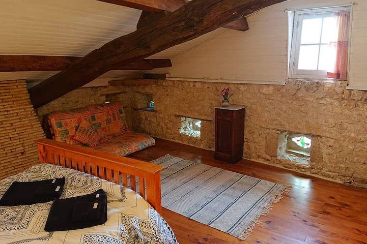 Gîte pour 4 personnes, avec terrasse et jardin à Saint-Sernin - 3