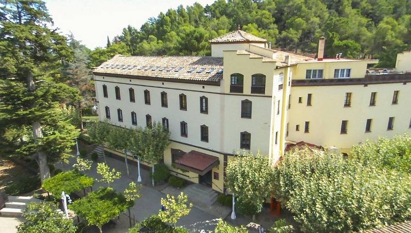 Chalet para 4 personas, con Terraza y Jardín además de Piscina y Vistas en Conca de Barberà