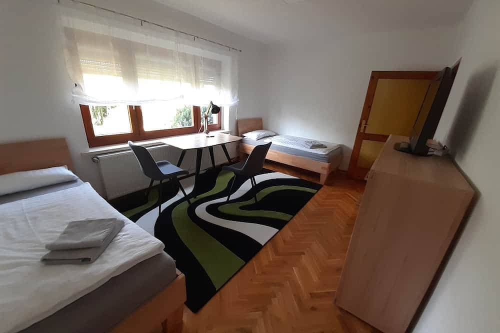 Ruhiges Ferienhaus nahe Bahnhof Fürstenwalde und Bad Saarow am Scharmützelsee. in Fürstenwalde, Region Oder - Spree