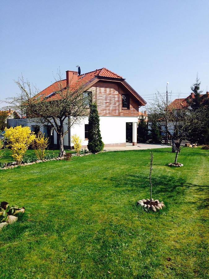 Apartament wakacyjny dla 2 osób, z ogród i taras w Niegocin