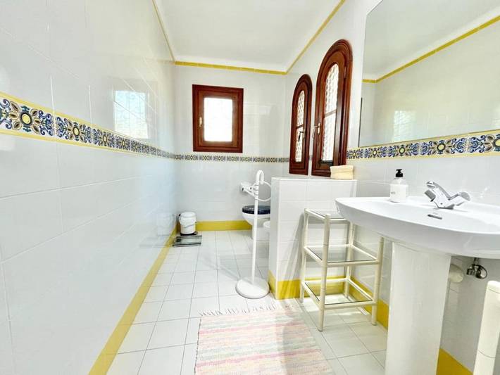 Villa pour 8 personnes, avec terrasse et jardin, animaux acceptés à Cala Pi - 2