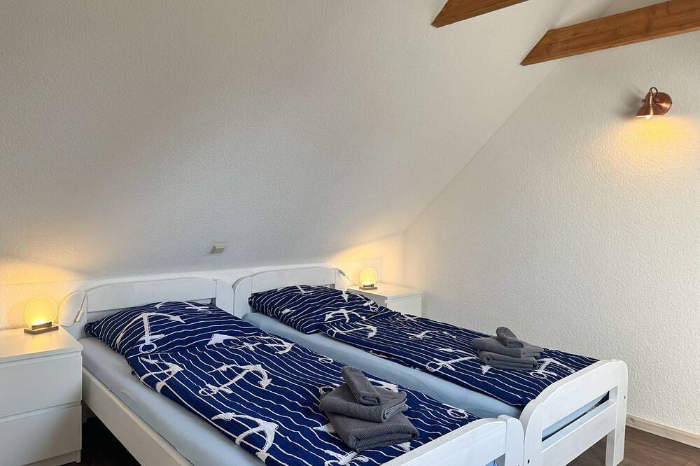 Ferienhaus Leni - Ferienhaus \"Leni\"  Gagern in Kluis, Rügen