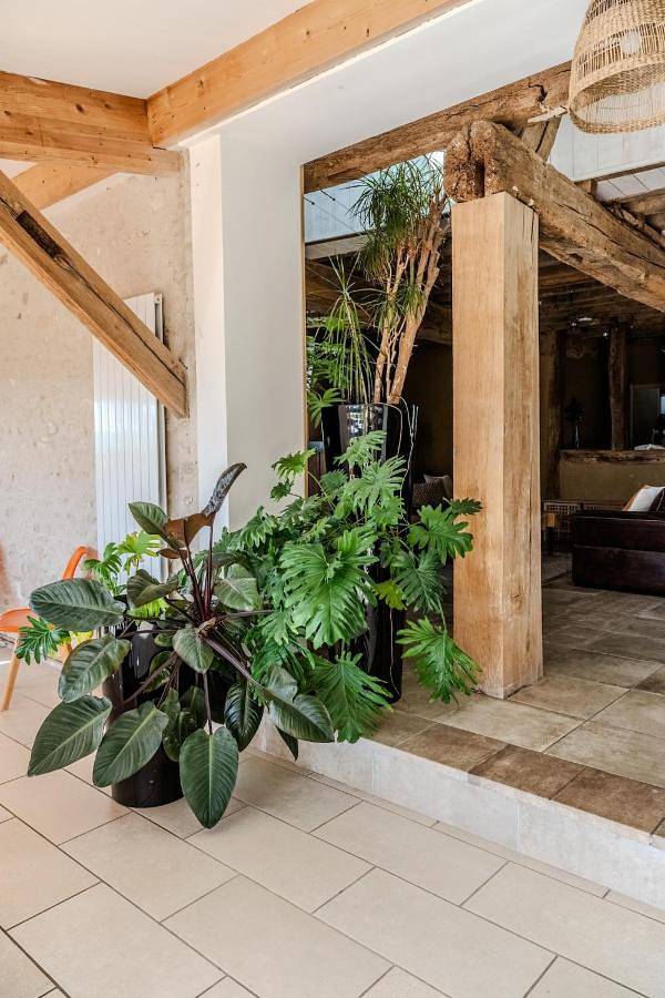 Location de vacances pour 13 personnes, avec jardin à Gressey - 2