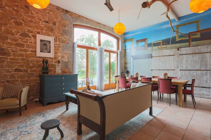 Maison de vacances 'Gite La Grange 6 Personnes' avec piscine partagée, terrasse privée et Wi-Fi in Prat, Région de Lannion