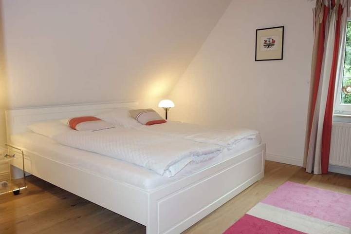 Ferienhaus Adebar 1 - Ruhiger Urlaub im kleinen Inseldorf Oevenum in Oevenum, Föhr