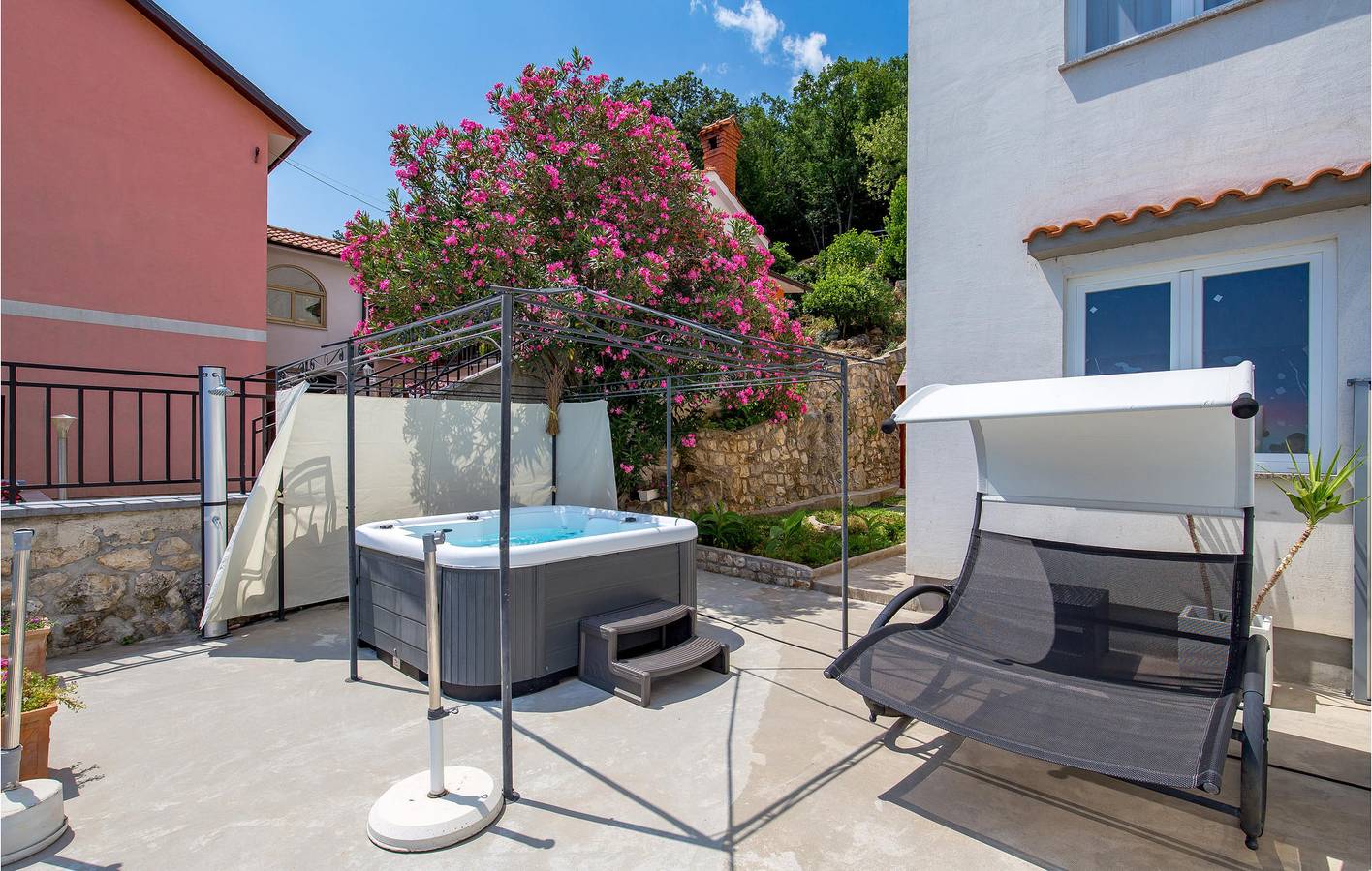 Ganze Ferienwohnung, Ferienwohnung für 4 Personen mit Terrasse in Moscenicka Draga, Opatija Riviera