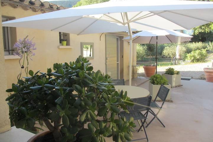 Gîte pour 2 personnes, avec Jardin