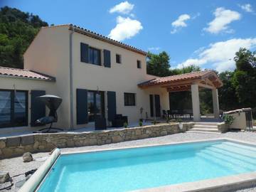Cottage pour 2 personnes, avec jardin ainsi que vue et piscine à Bonnieux