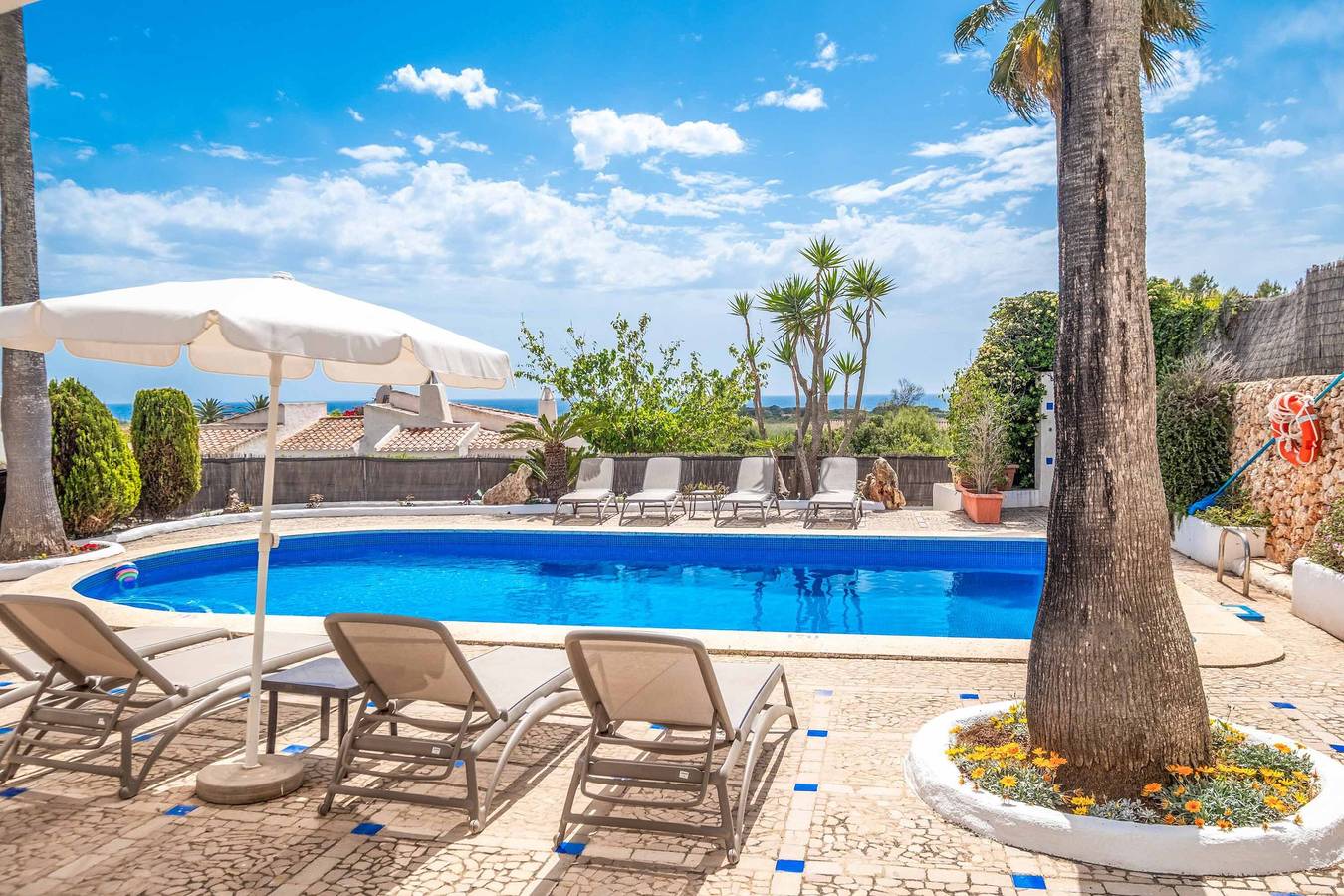 Chalet para 10 personas con terraza in San Jaime Mediterráneo, Municipio de Alaior