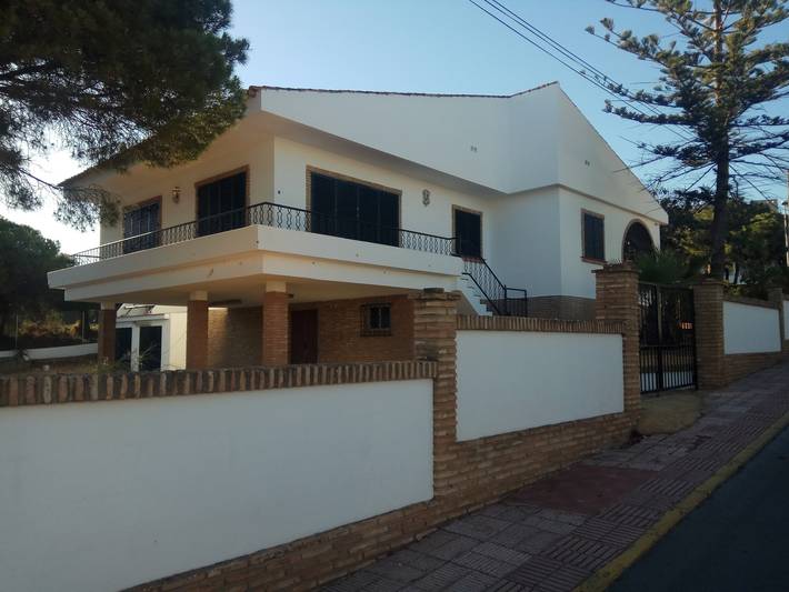 Casa de férias para 12 pessoas, com Varanda e Jardim e ainda Vista para o lago em Punta Umbría