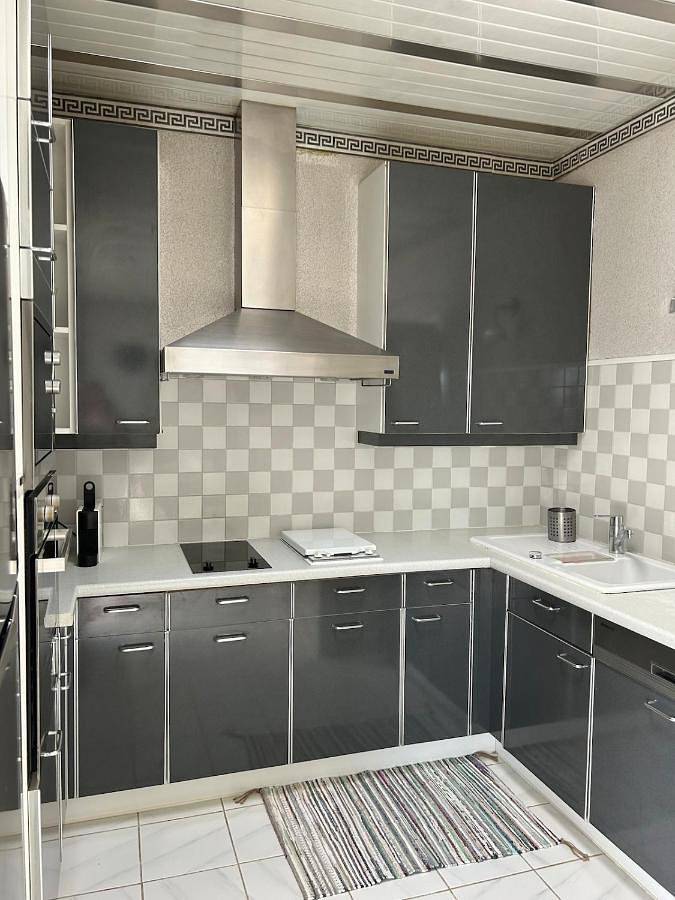 Location de vacances pour 6 personnes, avec Balcon et Terrasse ainsi que Piscine et Vue à Antisanti