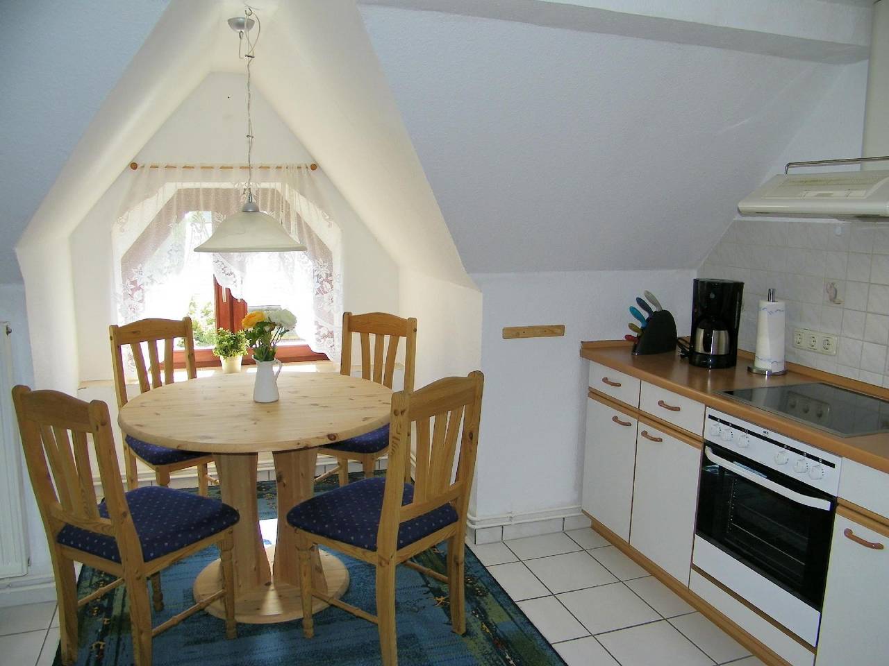 Ganze Ferienwohnung, Charmante Fewo mit Großem Balkon in Kappeln, Kappeln & Umgebung