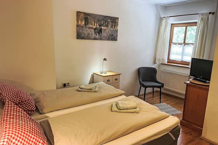 Nachtigall in Gottfrieding, Ostbayern