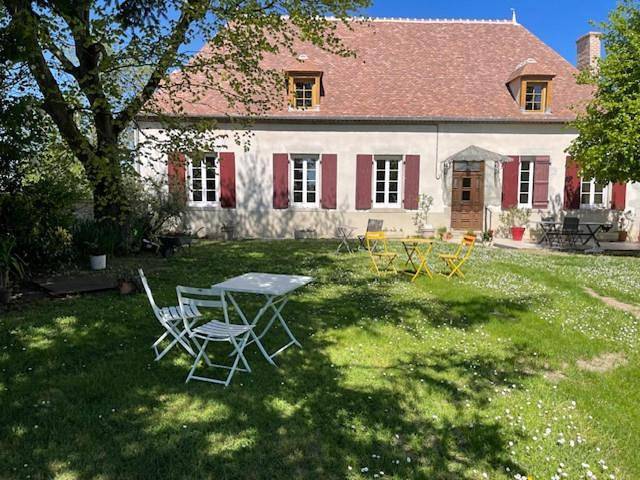 Chambre d’hôte pour 2 personnes, avec Terrasse ainsi que Jardin et Vue